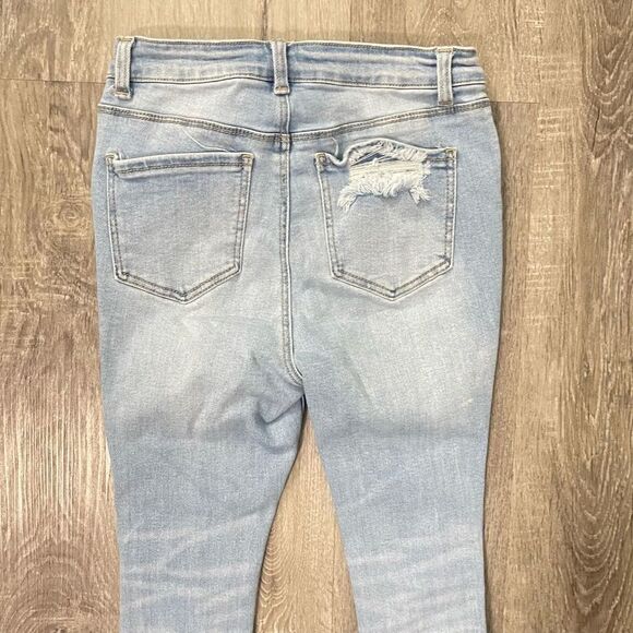 Wax Jean Junior’s Light Wash Super Distressed High Rise Skinny Denim Jeans 7/28 - Picture 8 of 12